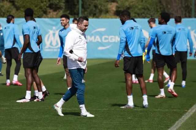 开云平台-教练球员双向罢训！德泽尔比在马赛还能继续混吗？