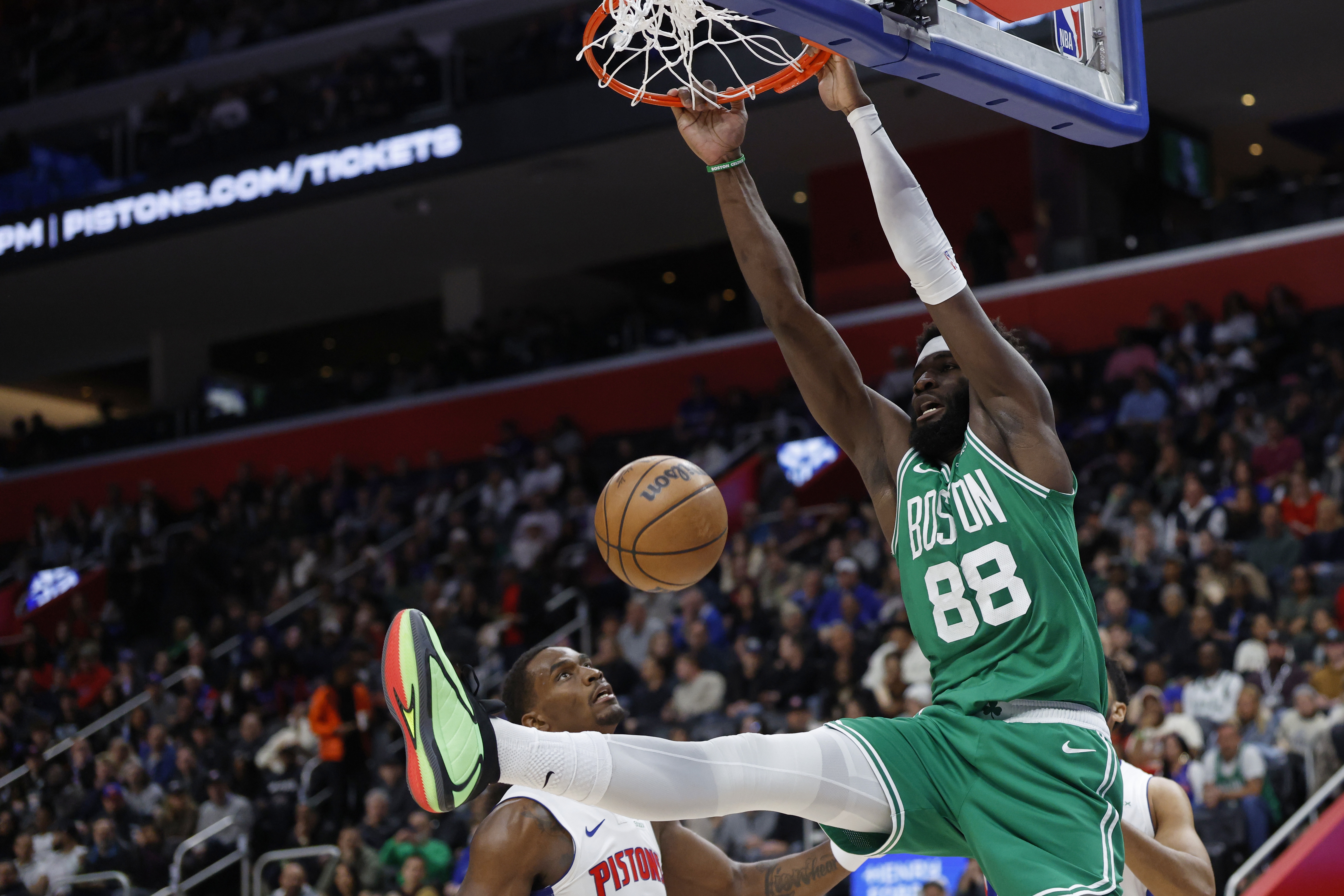 kaiyun sports-单场5封盖！布朗：我们非常依赖科塔 他要继续保持这种状态