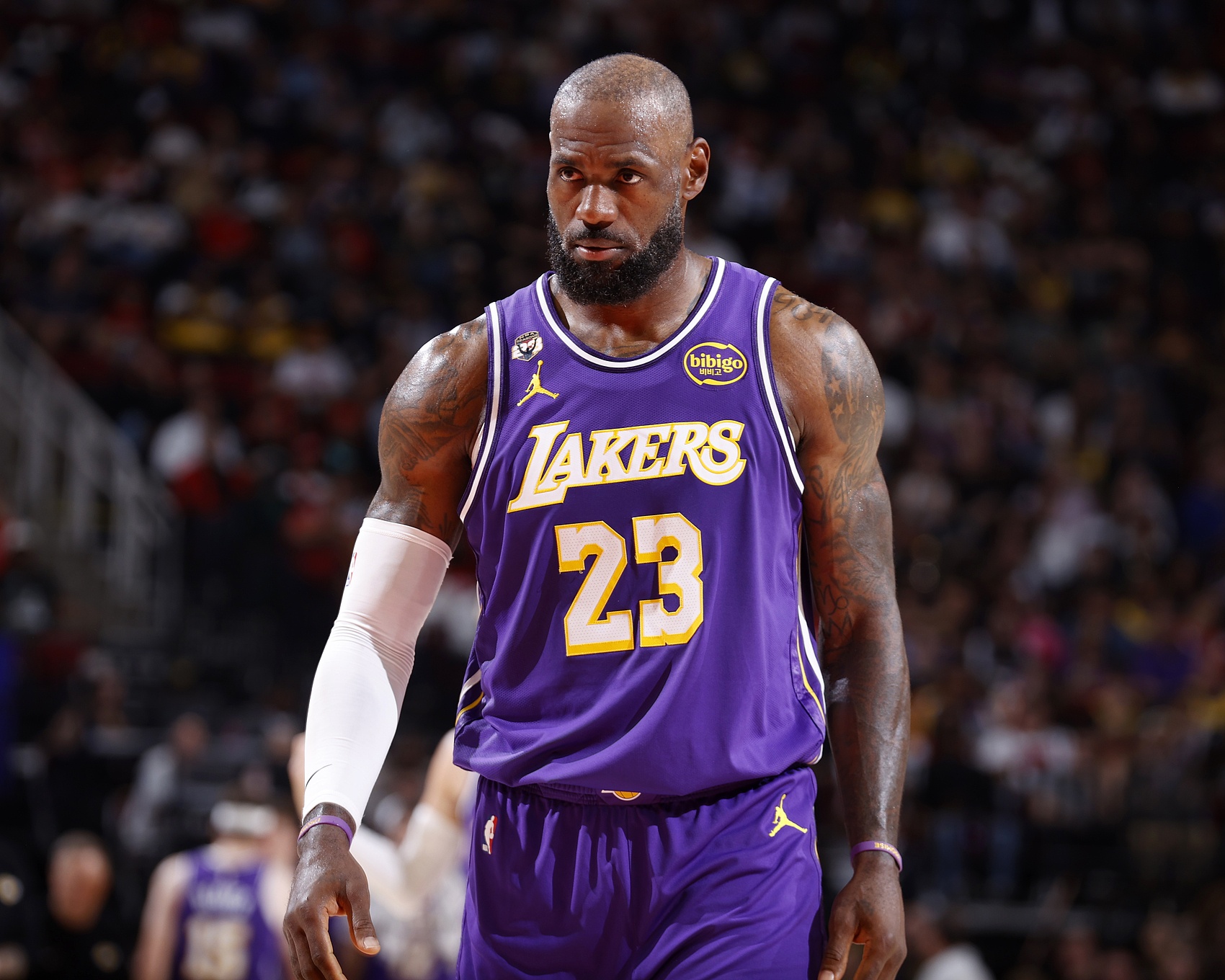 开云官方直播-詹姆斯将迎生涯第56轮系列赛 季后赛胜场&amp;系列赛获胜数均历史第一